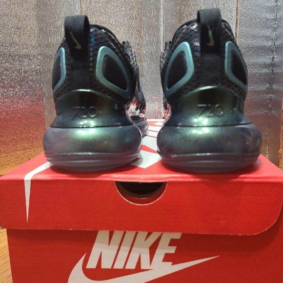 NIKE AIR MAX 720 (THROWBACK FUTURE) - Picture 4 of 5
